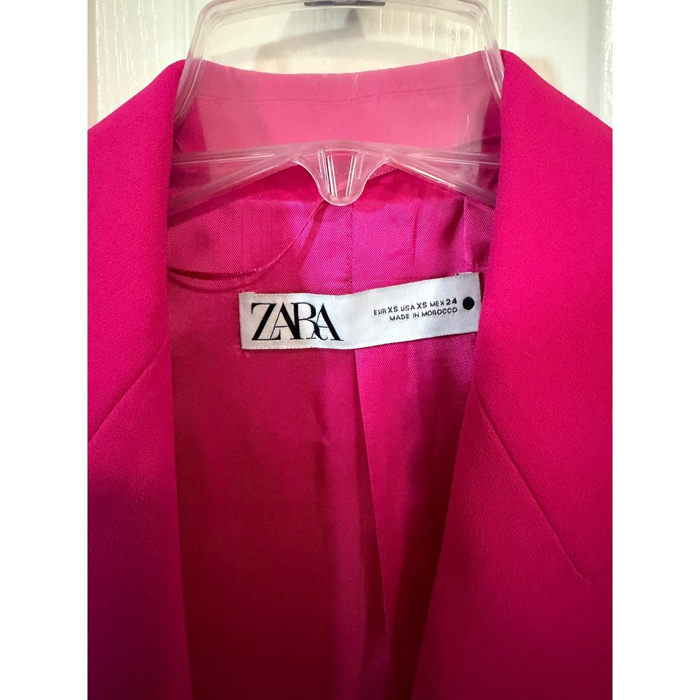 Zara Feather Cuff Blazer Fuschia Avant Garde Women's Oversized XS Barbie NWOT - Picture 3 of 8